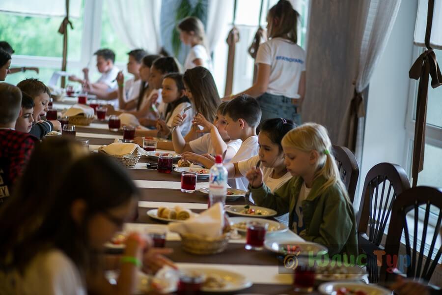 Детский языковый лагерь "Fayno Camp YAREMCHE" в Карпатах — изображение 10