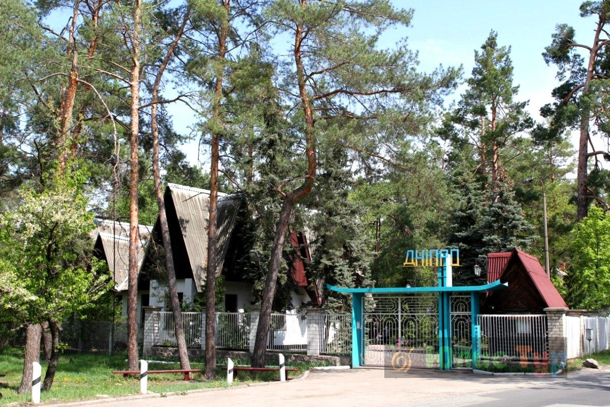 Дитячий оздоровчий табір "Дніпро", Конча-Заспа, Київська обл.